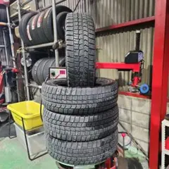 オートバックススタッドレス195／65R15 91Q深溝 - メルカリ