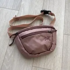 き*ん様 ARC'TERYX Mantis 1 ボディバッグ ピンク - メルカリ