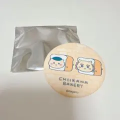 ちいかわベーカリー　缶バッジ　くりまんじゅう　シーサー　マット缶バッジ