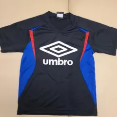 umbro Vネックシャツ サイズ130 黒/青/赤