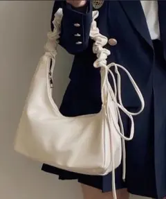 DIAVEL 2WAY ギャザーショルダーバック