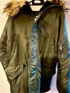 オリーブグリーン MA-1ジャケット ファー付き