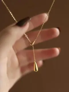 ゴールド ドロップ型ネックレス ステンレス