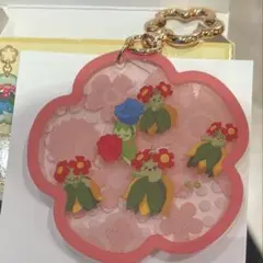 ポケモンセンター限定 みだれざき アクリルキーホルダー キレイハナ