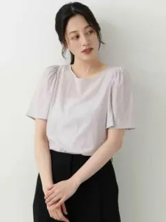 NATURAL BEAUTY BASIC 割繊フレアスリーブブラウス（グレー）