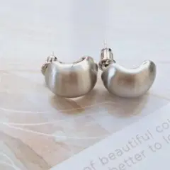 Item thumbnail for item 4209f292-af69-487c-b7a3-9534a0e97c9c