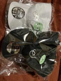 櫻坂46×NEW ERA キャップ　ニューエラ　黒、白セット　未使用　おまけ付き