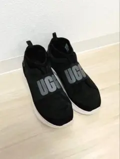 2025年最新】ugg スニーカー neutraの人気アイテム - メルカリ