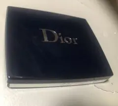 ディオール　フェイスパウダー　　スキン　ルージュ　ブラッシュカラー&グロウ