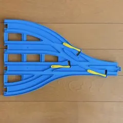 プラレール 4分岐 ポイントレール おおきな列車メンテナスステーション付属品