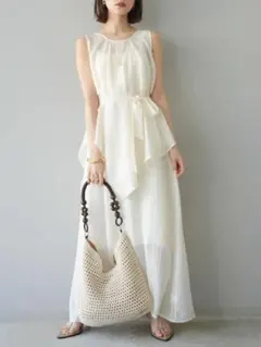 美品✨ ココディール　チュール　プリーツ　ニット　ドッキングワンピース23 美品✨ ココディール チュール プリーツ ニット ドッキングワンピース