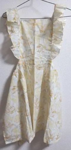 エプロン フリル 花柄 ピエール バルマン