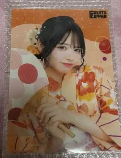 FRUITS ZIPPER 　鎮西寿々歌　クリアファイル