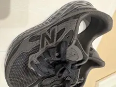 美品　New Balance ニューバランス スニーカー ブラック　23cm