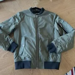 ブルゾン　ジャンパー　アウター