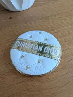 限定品!CHRISTIAN DIOR プレストパウダー 70g ベージュ