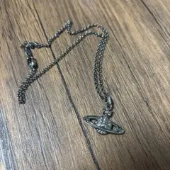 Vivienne Westwood オーブ ネックレス シルバーのサムネイル
