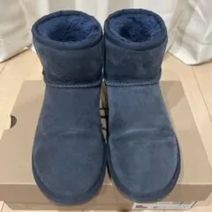 UGG W CLASSIC MINI II ネイビー