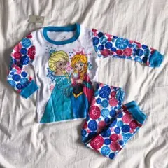 アナと雪の女王　パジャマ