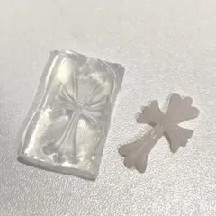 クロスモールド　シリコンモールド　3Dパーツ　十字架　ネイルパーツ