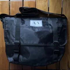 ARMANI EXCHANGE メッセンジャーバッグ