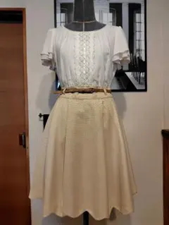 レストローズベルト付き半袖ブラウスドッキングワンピース/ベージュ