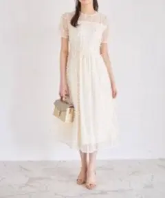 tocco closet　新品未使用✨️　白　フリンジワンピース