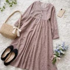 ショコラフィネローブ ꕤ 美品 ロングワンピース フレア 花柄 総柄 フリー