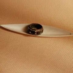 お香立て2個セット　 陶器穴立てタイプ＆東南アジアのお香立て