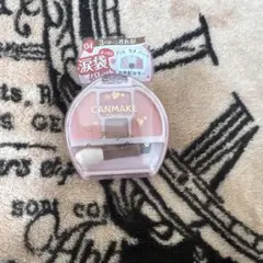 キャンメイク プランぷくコーデアイズ 04 いちごプランぷく