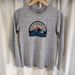 パタゴニア ウィメンズ ロングスリーブ キャプリーンクールデイリー XS グレー