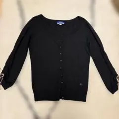 Burberry Blue Label 黒い七分袖カーディガン