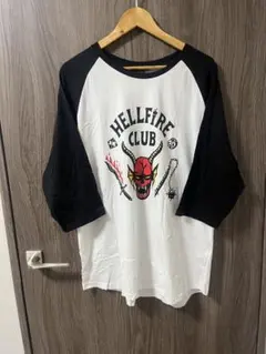 ヘルファイアクラブ　tシャツ　缶バッジのサムネイル