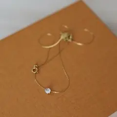 ネックレス　一粒　ストーン　ジルコニア　ステンレス　ゴールド色　金色