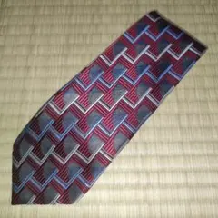 幾何学模様 シルクネクタイ 赤 青　ハンドメイド