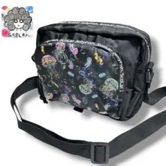 ☆美品☆ScoLar（スカラー）くらげ柄ショルダーバッグ （ブラック）のサムネイル