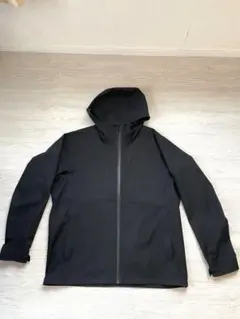 UNIQLO ブラック ナイロンジャケット L