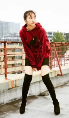 ✿CECIL McBEE&KANGOL✿コラボ商品☆赤（小豆色）フード付パーカー