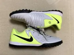 Nike ファントム ジュニア トレーニングシューズ 23.0cm