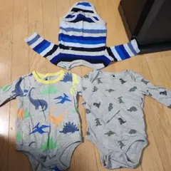 baby GAP 恐竜柄ロンパース 3-6ヶ月と6-12ヶ月