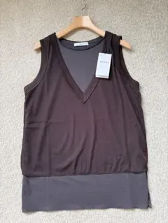 新品☆ASTRAET ノースリーブ Vネックレイヤードトップスのサムネイル