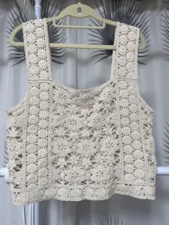 ニットベスト　キャミソール　フリーサイズ　白