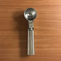 Item thumbnail for item 75fed915-a6cd-41e6-ade3-6d217a42fadc