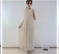 プリーツ ロングワンピース