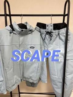 超美品 SCAPE エスケープ スノーボード ウェア 上下セット