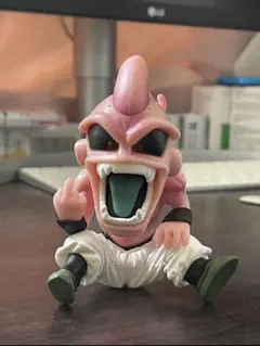 魔人ブウフィギュアのサムネイル