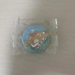 サンリオ　シナモンロール　くら寿司　缶バッジ