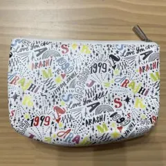 嵐を旅する展覧会 ポーチのサムネイル