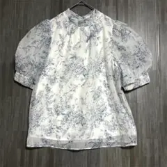 イング　シアーパフスリーブ 花柄ブラウス　【美品】　白　M