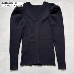 And Couture（アンドクチュール）パワーショルダーニットトップスVネックのサムネイル